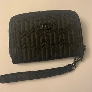 Lug black wristlet